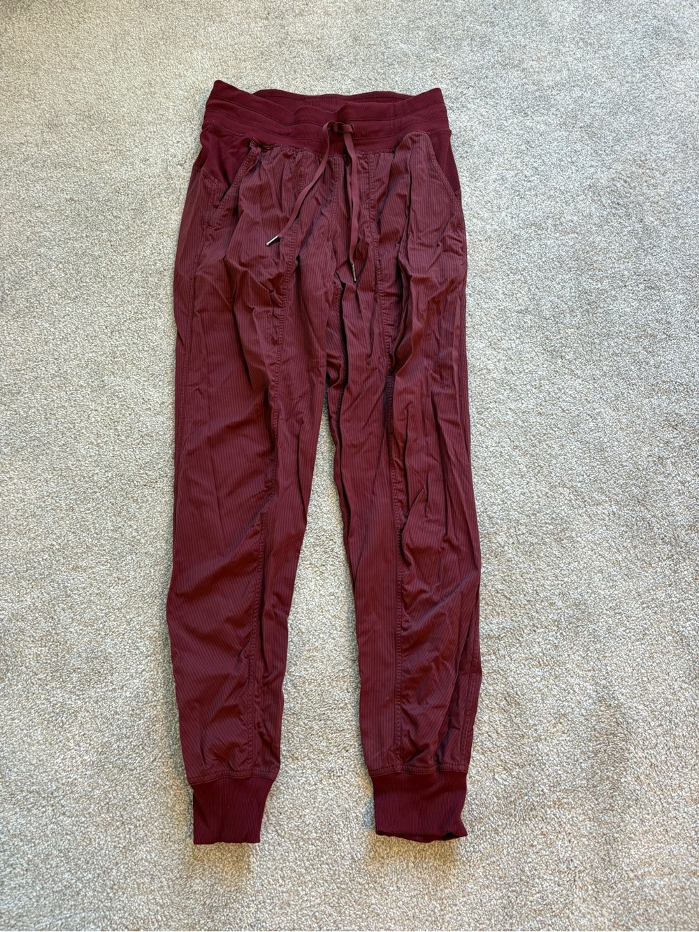 Lululemon Women’s Jogger Pants